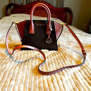 Michael Kors small Crossbody